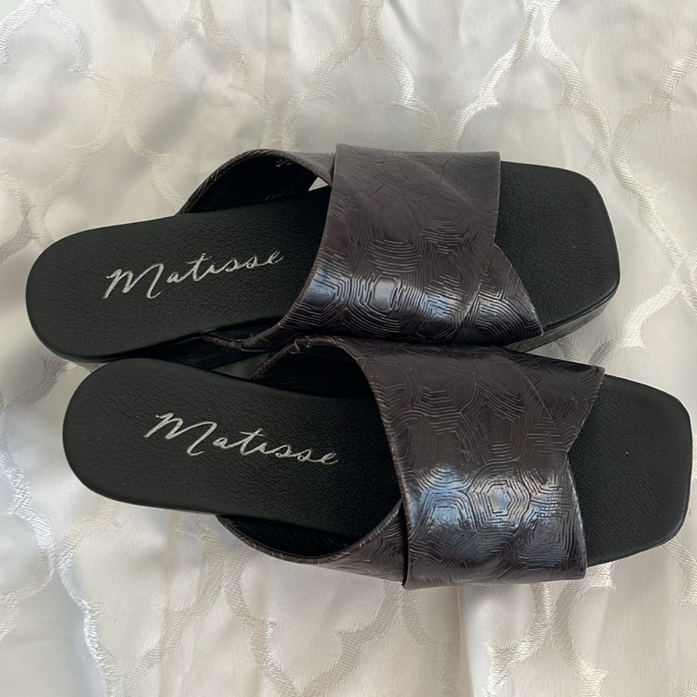 Matisse Leather Wedge Slides - Picture 3 of 6